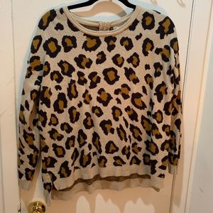 H&M Women's Leopard Print Pullover Sweater sz L